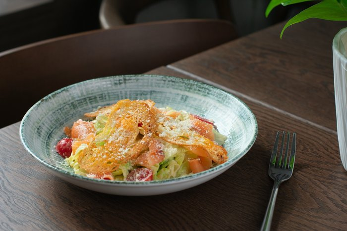 Цезарь с лососем